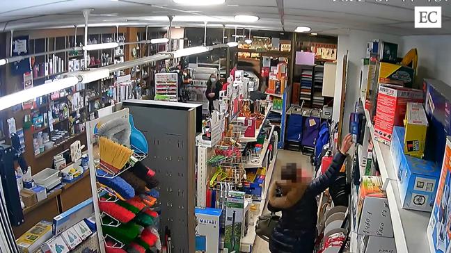 VIDEO: Las cámaras de seguridad registran el momento del robo en Siero