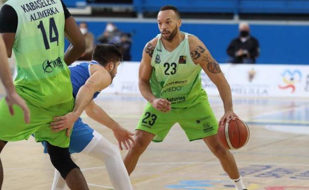 Derrota cruel y polémica del Unicaja en Melilla