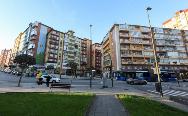 Detenido en Avilés un joven de 17 años que conducía un coche robado y llevaba de copiloto a otro menor fugado