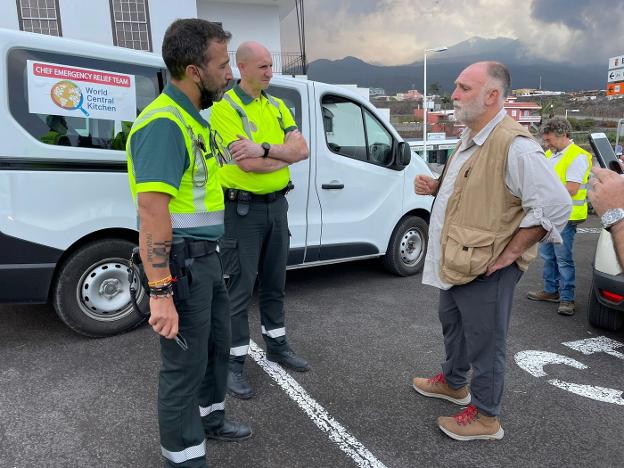 España premia orgullosa a José Andrés