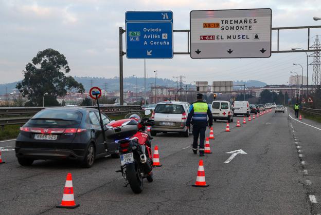 El repunte de la contaminación obliga a reactivar las restricciones en Gijón