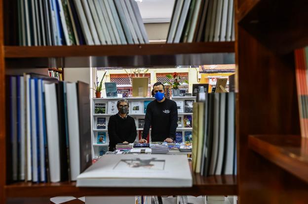 Trabe, 30 años asoleyando llibros n'asturianu