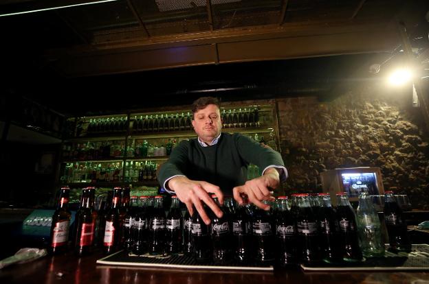 La hostelería recupera sus horarios: «Ojalá que haya sido la última restricción»