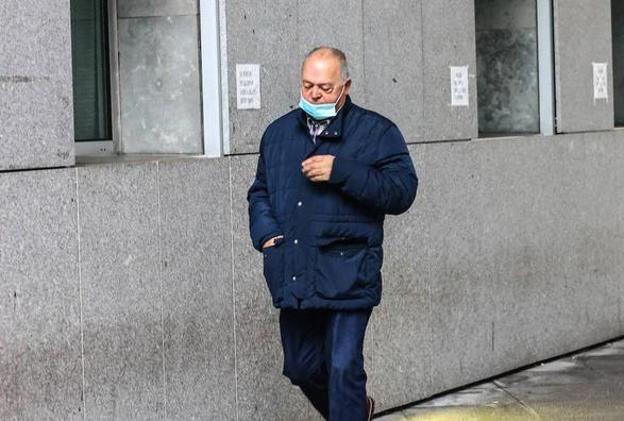 El exalcalde de Ponga afirma que estaba «obligado a hacer lo que se acordaba»