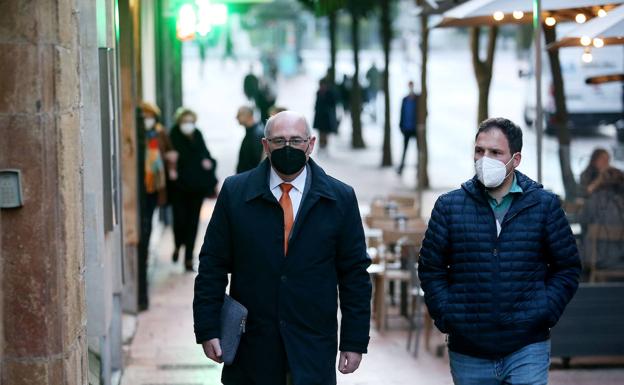 La Escuela de Minas advierte del «quebranto económico y de tiempo» que supone su traslado a Mieres