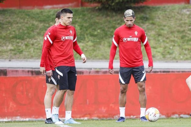 Sporting | 'Puma' Rodríguez regresa a Mareo y Christian Rivera se reincorpora al grupo