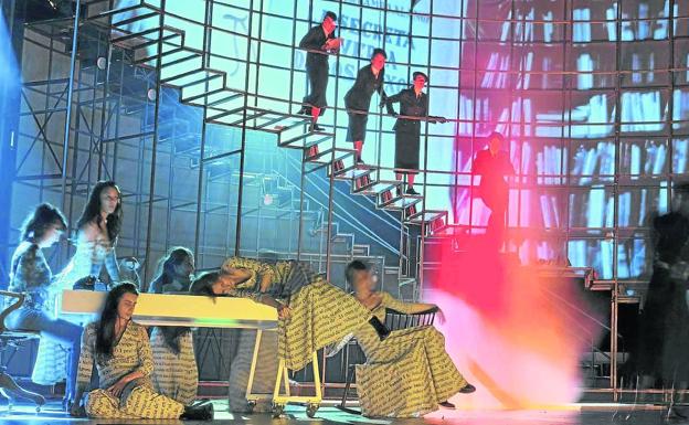 La zarzuela alza el telón con aires nuevos