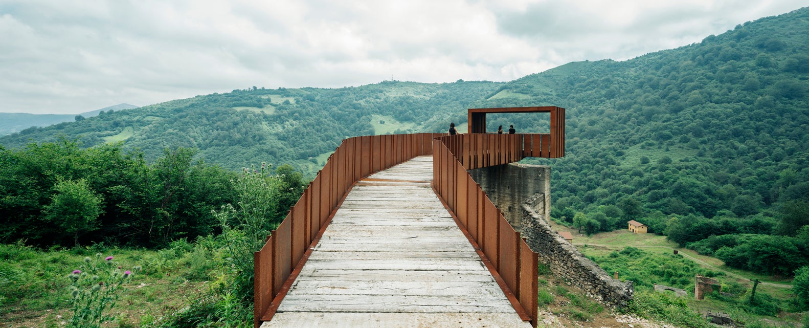 Un mirador asturiano nominado a 'Edificio del año' 2022