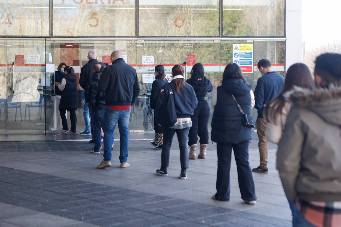 Los asturianos podrán vacunarse sin cita previa de lunes a viernes