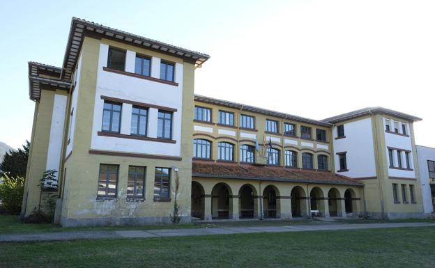 La ampliación del IES Rey Pelayo de Cangas de Onís en suspenso, ante la liquidación de la constructora Coprosa