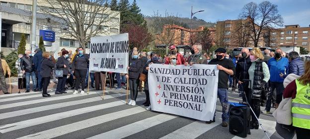 Piden que las Urgencias vuelvan a Sama y Riaño