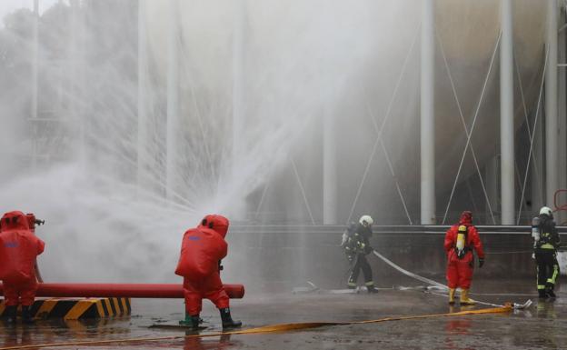 200 efectivos y una sirena para controlar una hipotética fuga de amoniaco