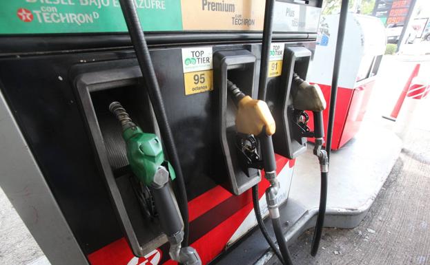 Nuevos récords de los precios de gasolina y diésel