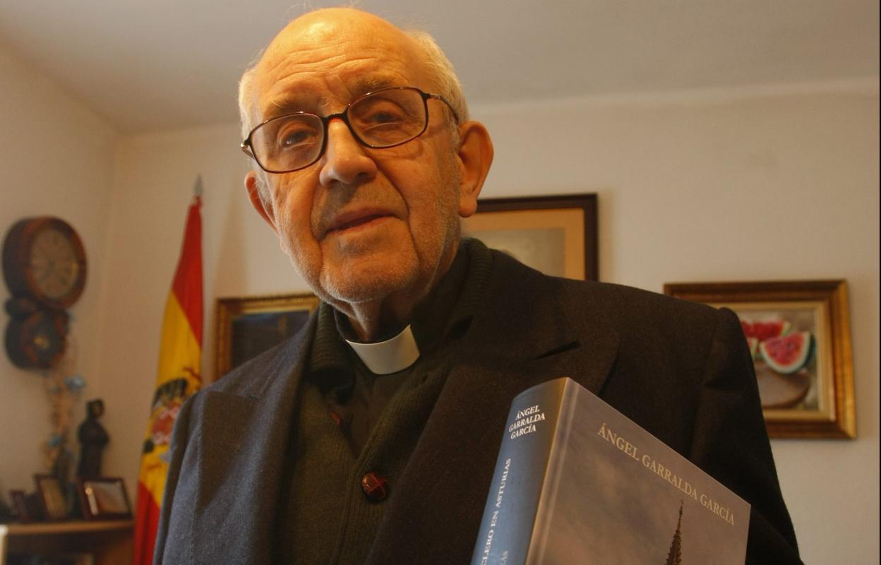 Adiós a Don Ángel, el párroco que escribió la historia de San Nicolás | El  Comercio