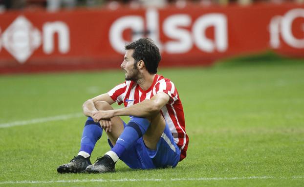 El Sporting avanza en la preparación del duelo de Anoeta sin Villalba ni Marc Valiente