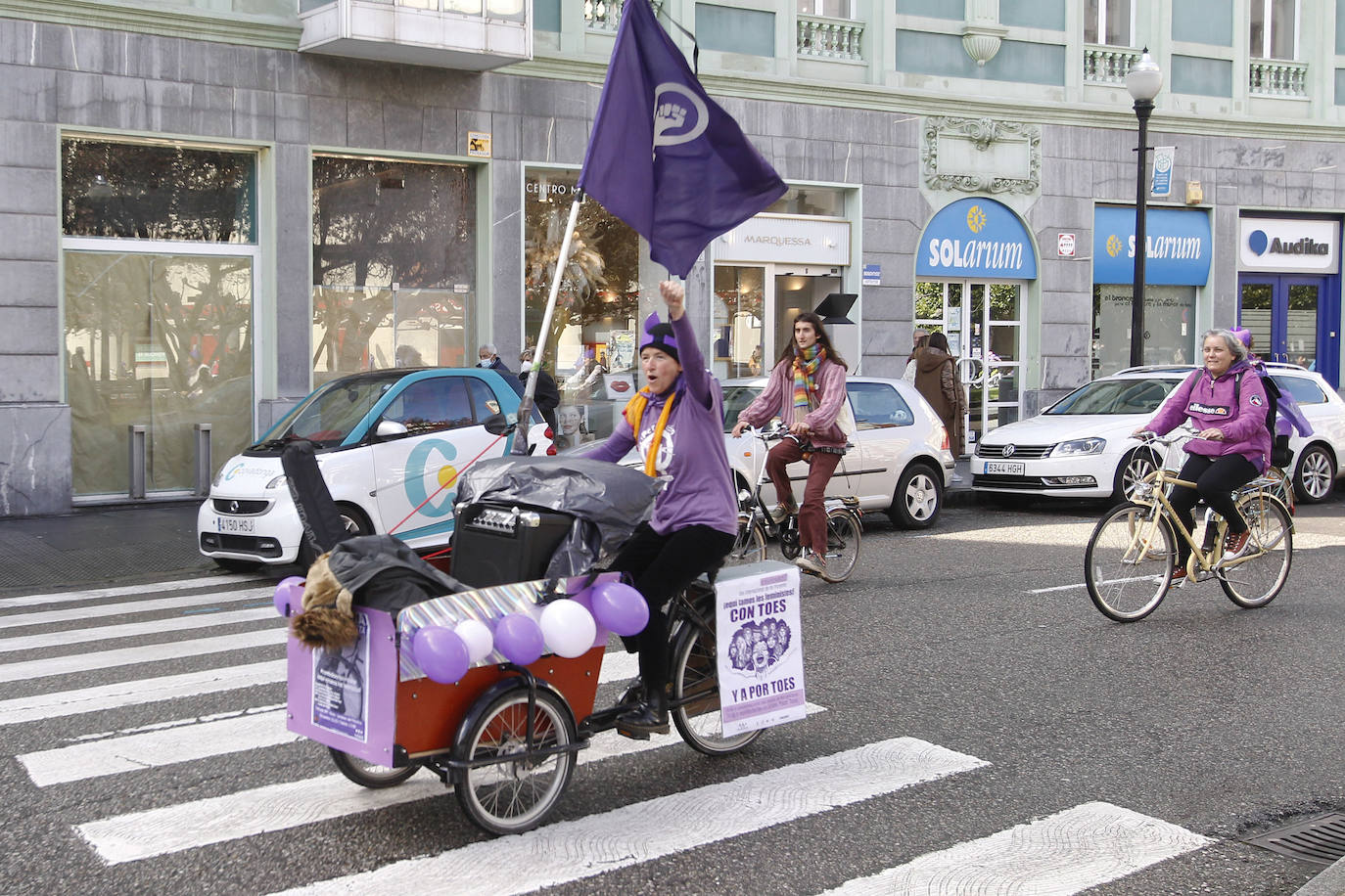 Las feministas calientan motores en Gijón