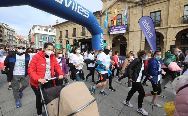 Avilés marcha por la igualdad