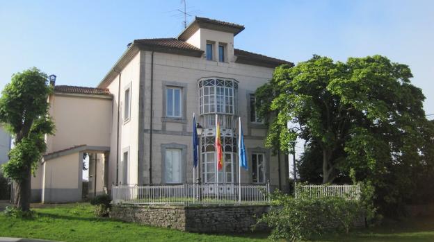 Luz verde para hacer vivienda en el antiguo geriátrico de Candamo