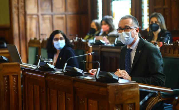 El Principado pospone la retirada de mascarillas ante el repunte de casos