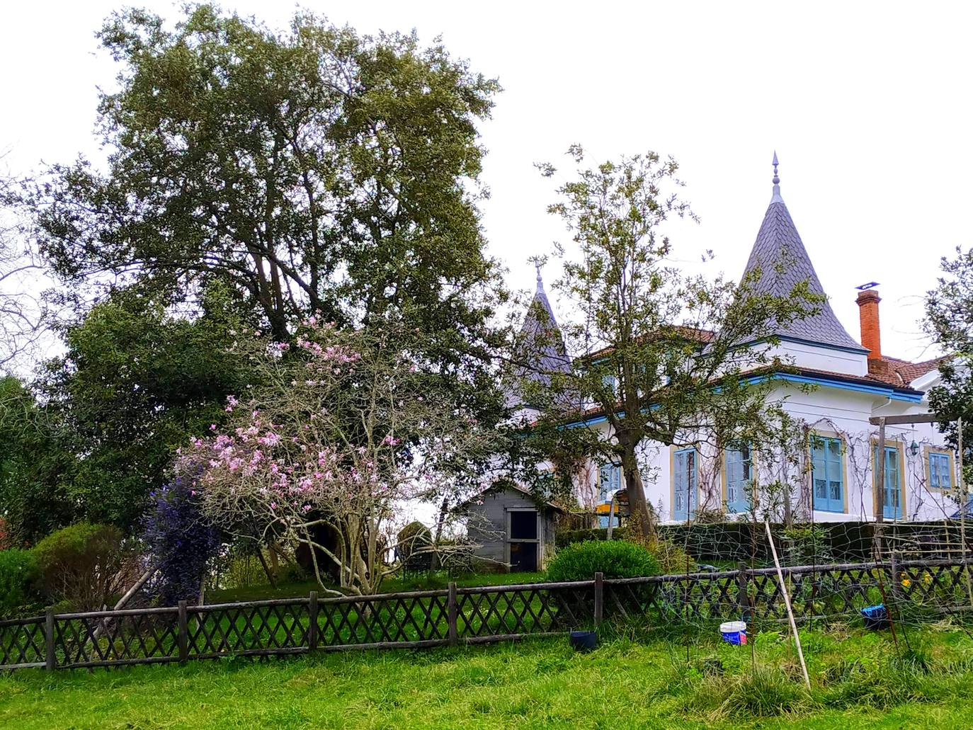 Peñafrancia, el mayor jardín privado de Gijón