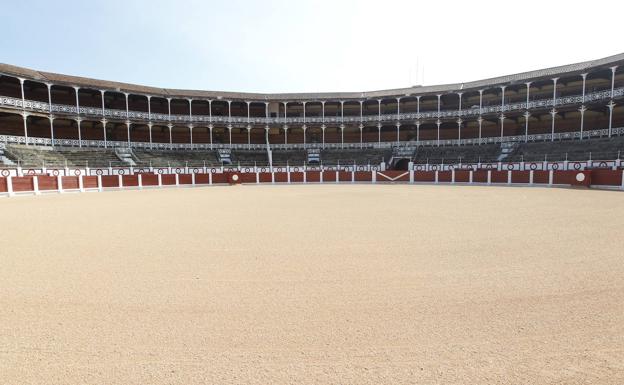 Los hundimientos en la plaza de toros impedirán la celebración de eventos