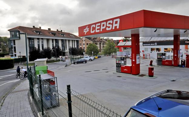 Ligero descenso del precio del gasoil en Asturias