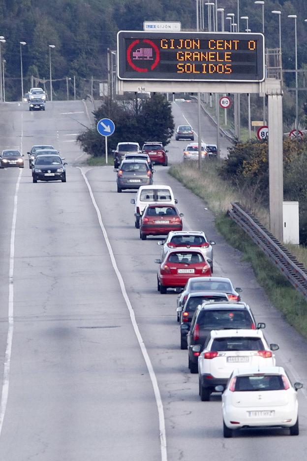 La contaminación por partículas en la zona oeste de Gijón se disparó y continúa el nivel 1 de aviso