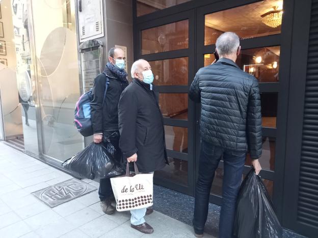 Varias de las posibles víctimas del 'padre Chus' residían en centros de acogida privados