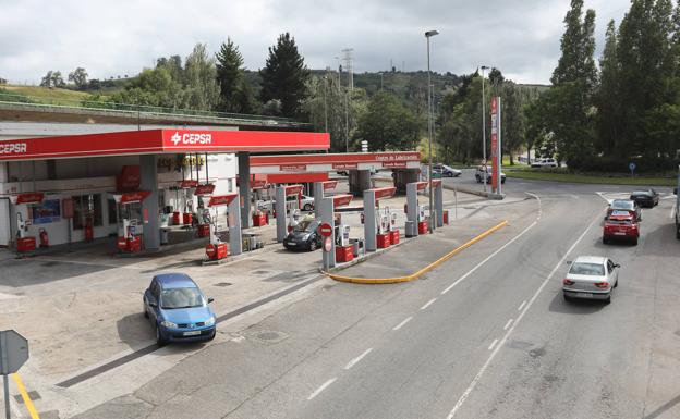 Dónde es más barato repostar en Asturias