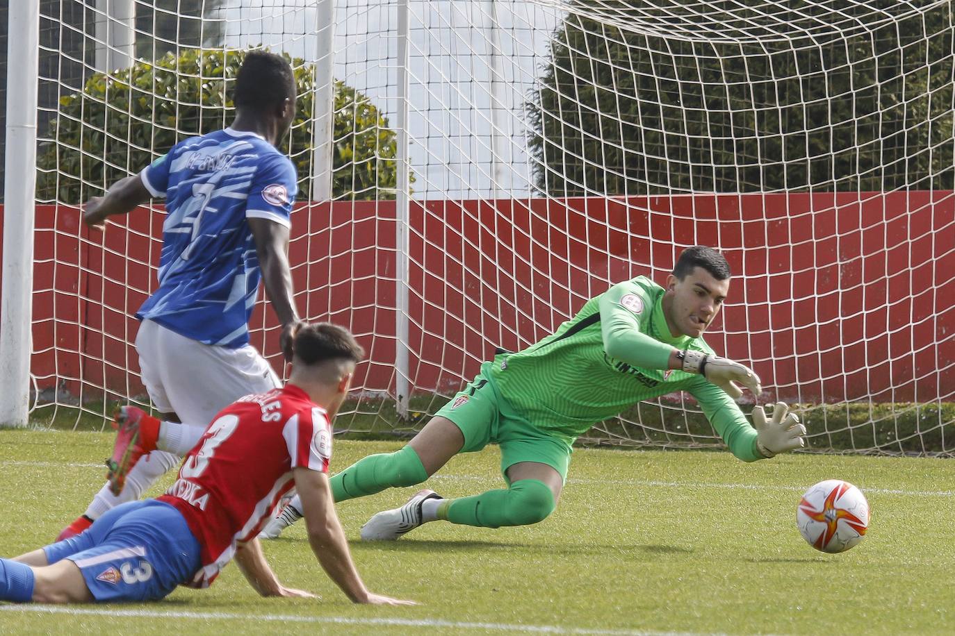 Las mejores jugadas del Sporting B - San Martín (2-0)