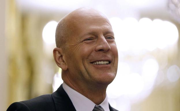 Bruce Willis se retira tras ser diagnosticado de afasia