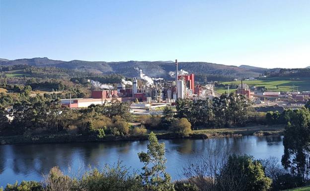 La industria asturiana recibirá 12,4 millones más de compensaciones por el CO2