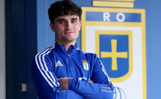 Real Oviedo | Javi Mier: «Nos ilusiona el final de temporada, si ganamos al Cartagena nos metemos de lleno en la pelea»