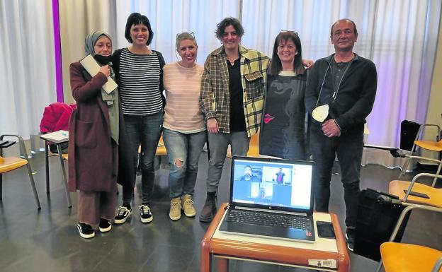 Nace Llar Trans, la primera asociación de familiares de menores transgénero