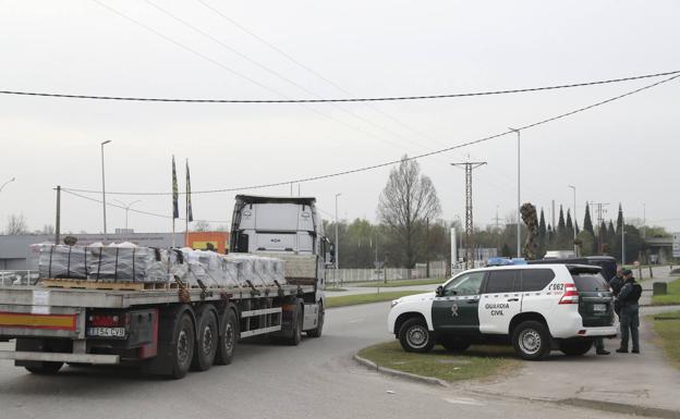 El paro del transporte queda en mínimos en Asturias tras el abandono de Cesintra y varias cooperativas