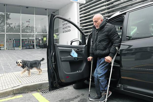 «El dinero para aparcar en la zona azul de Gijón lo tendré que quitar de la rehabilitación»