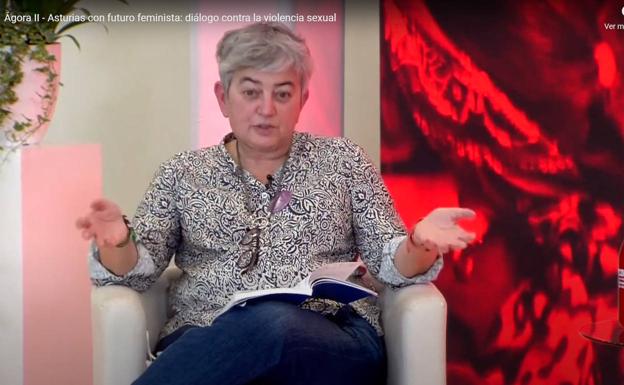 El uso de un vídeo de la alcaldesa desata una tormenta política en Gijón