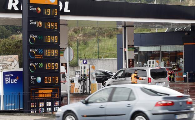 Estabilidad en el precio de los combustibles este martes en Asturias