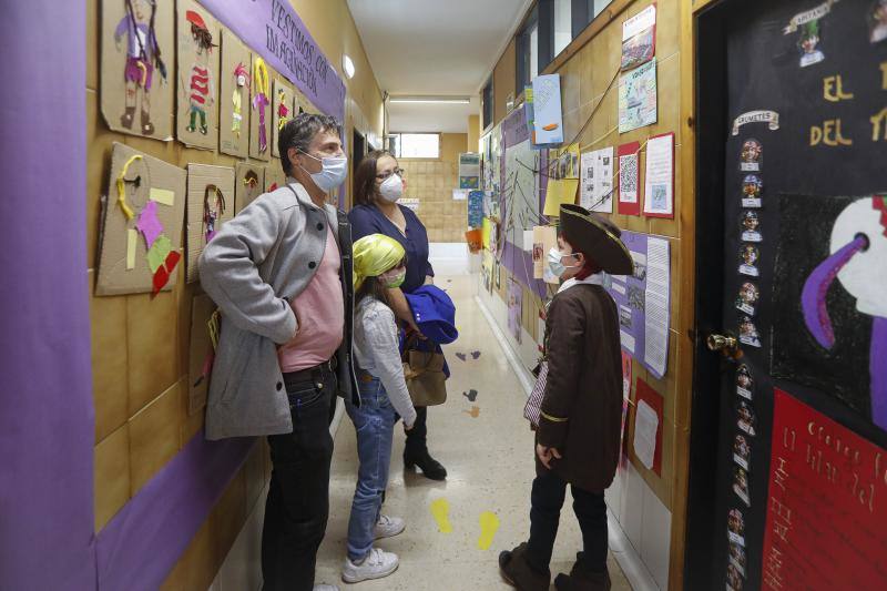 Un cofre pirata en el patio del Tremañes