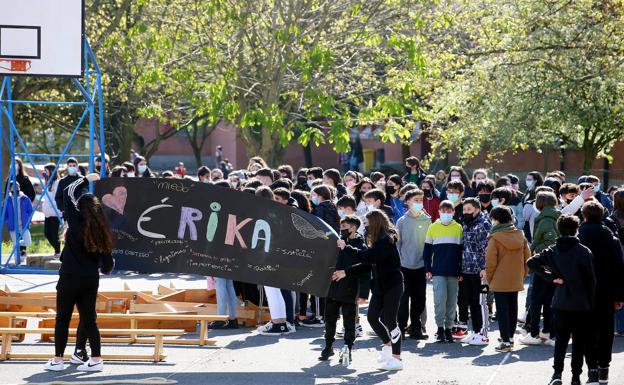 «Nos encomendamos a este pequeño ángel que se llama Erika»