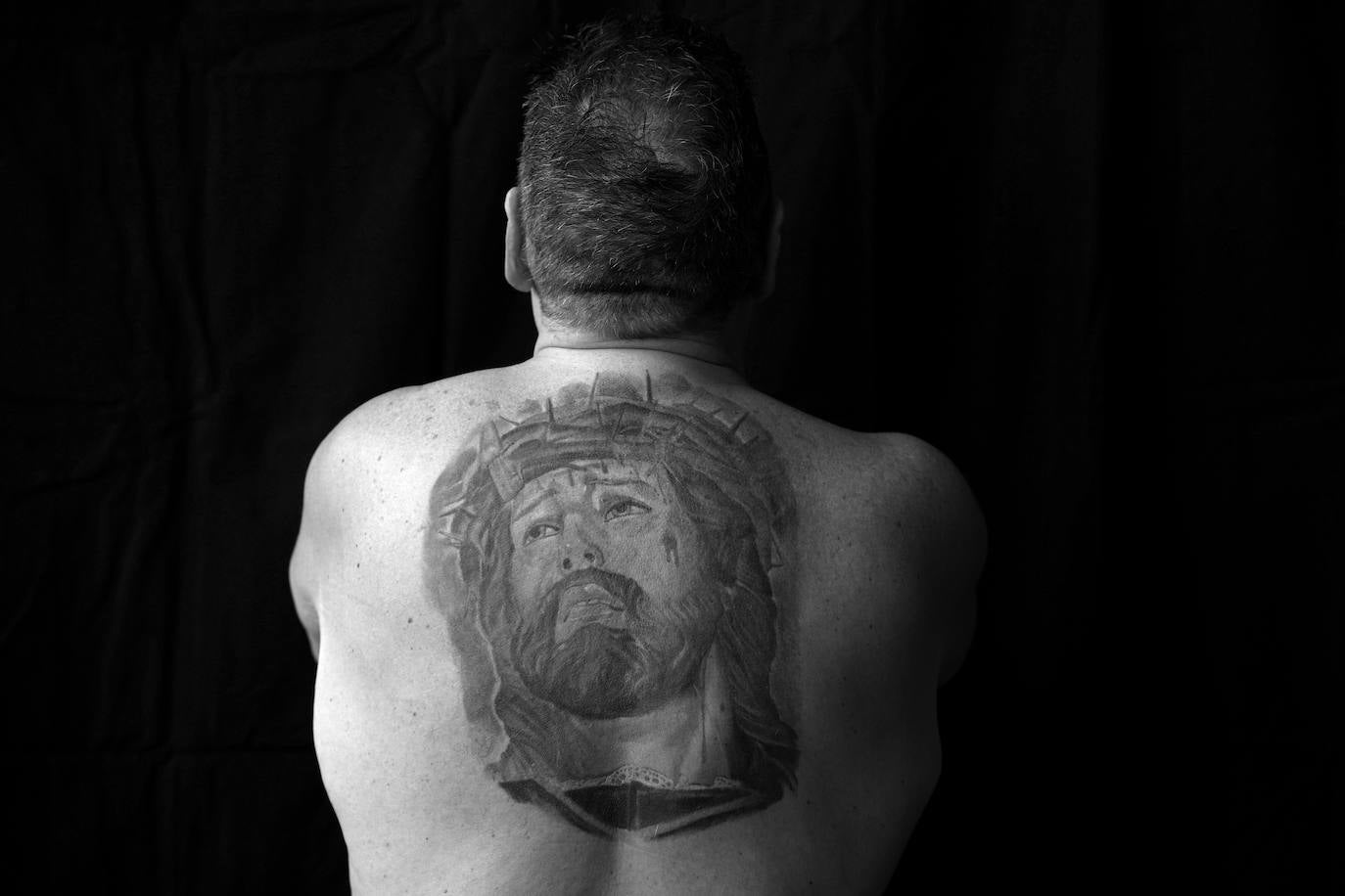 Hermandad de los Estudiantes de Oviedo: Fe a flor de piel