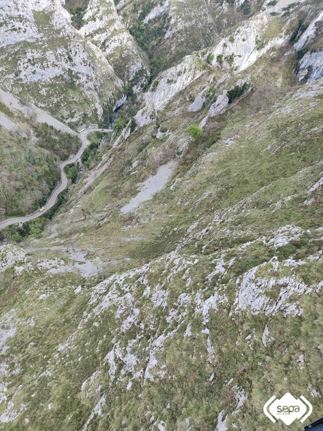 Fallece un montañero gijonés en el Desfiladero de Los Beyos