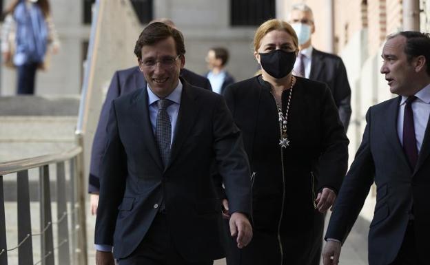 Almeida ve «raro» que la Fiscalía «sólo investigue al Ayuntamiento y a la Comunidad de Madrid»