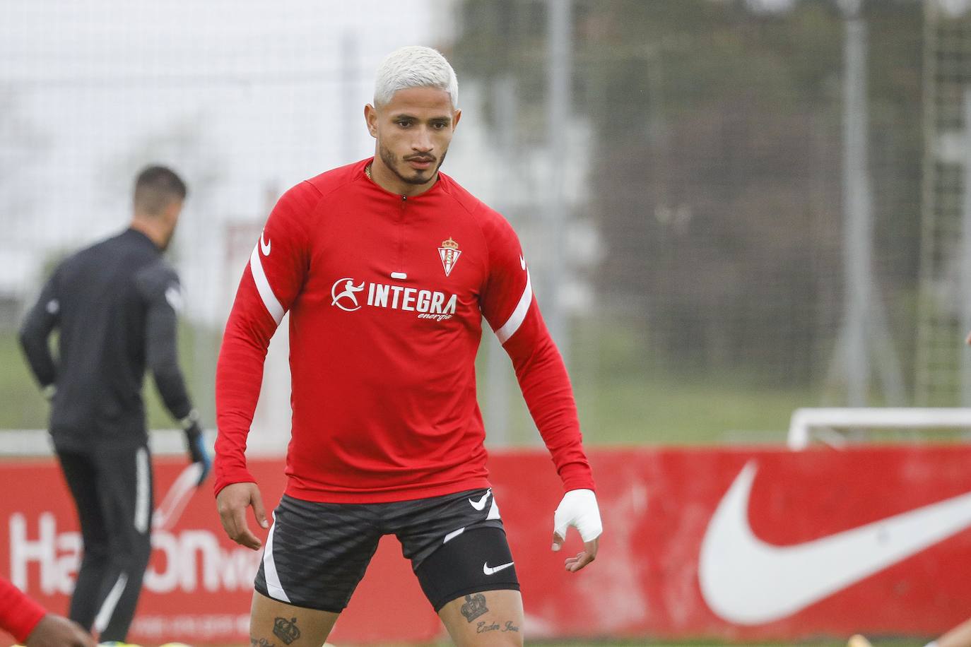 Último entrenamiento del Sporting antes del derbi