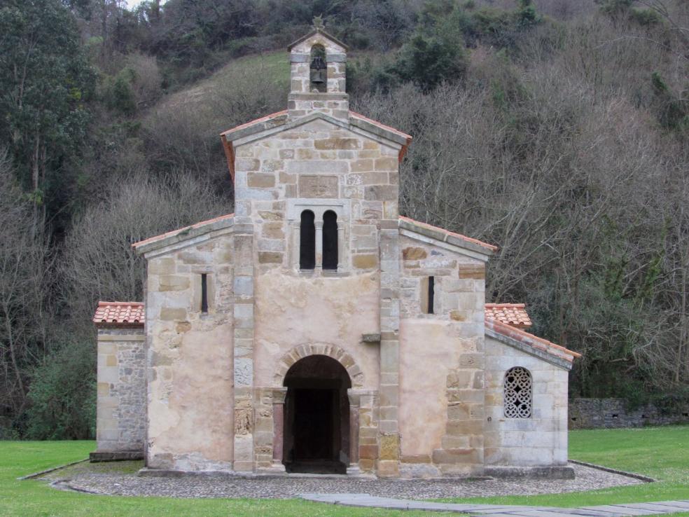 Por el valle de Boides tras las huellas del Císter