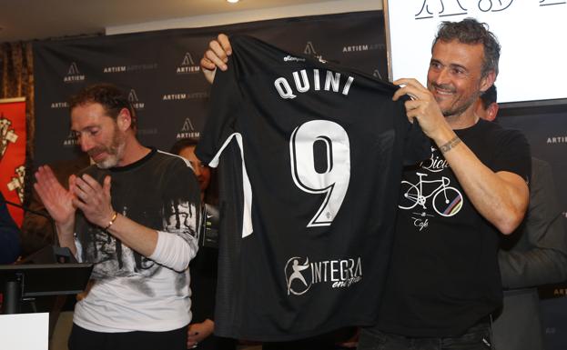 La oferta de paz de El Corral del Indianu tras el derbi: una comida con estrella en terreno neutral