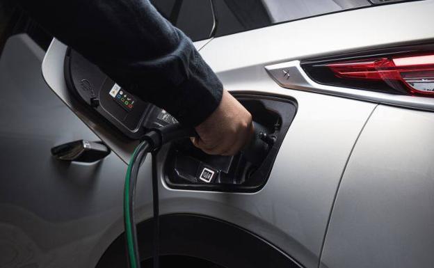 Así funciona la frenada regenerativa de los coches eléctricos