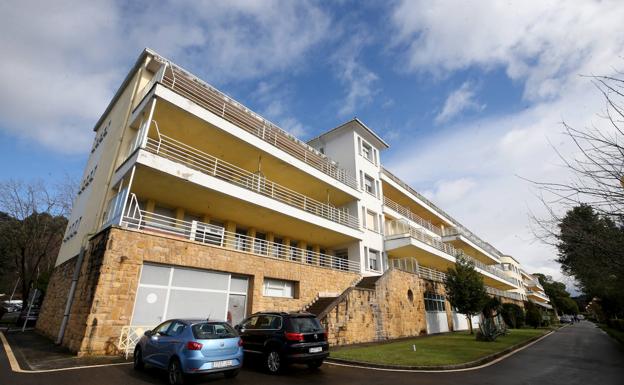 El Hospital Monte Naranco da «por controlado» su brote de coronavirus