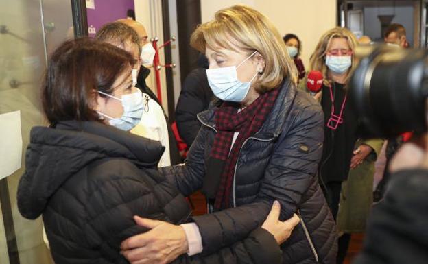 La AMSO prepara una candidatura que esté «a la altura de la ciudadanía» para ganar las elecciones municipales, asegura Adriana Lastra