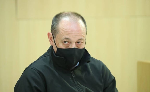 El asesino de Lorena Dacuña acusa a los testigos de «venir con un guion» y niega haberla controlado